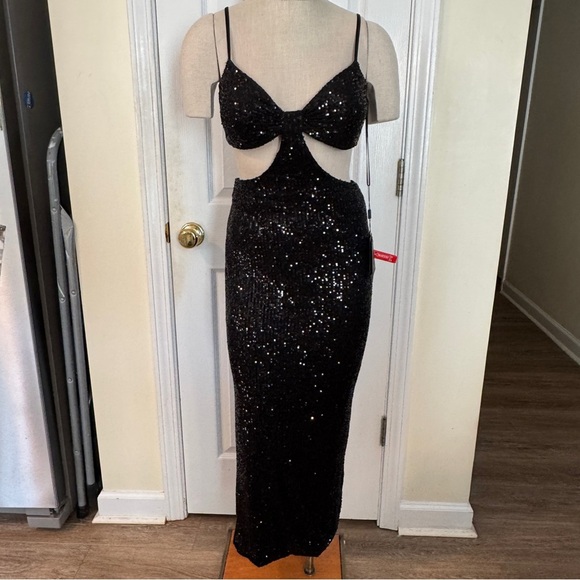 IEENA for Mac Duggal Black Sequin Cutout Gown Size 2 NWT - Picture 2 of 16